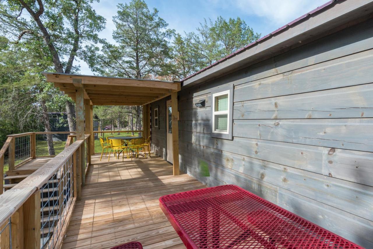 Great Escapes Rv Resort Bryan College Station 外观 照片
