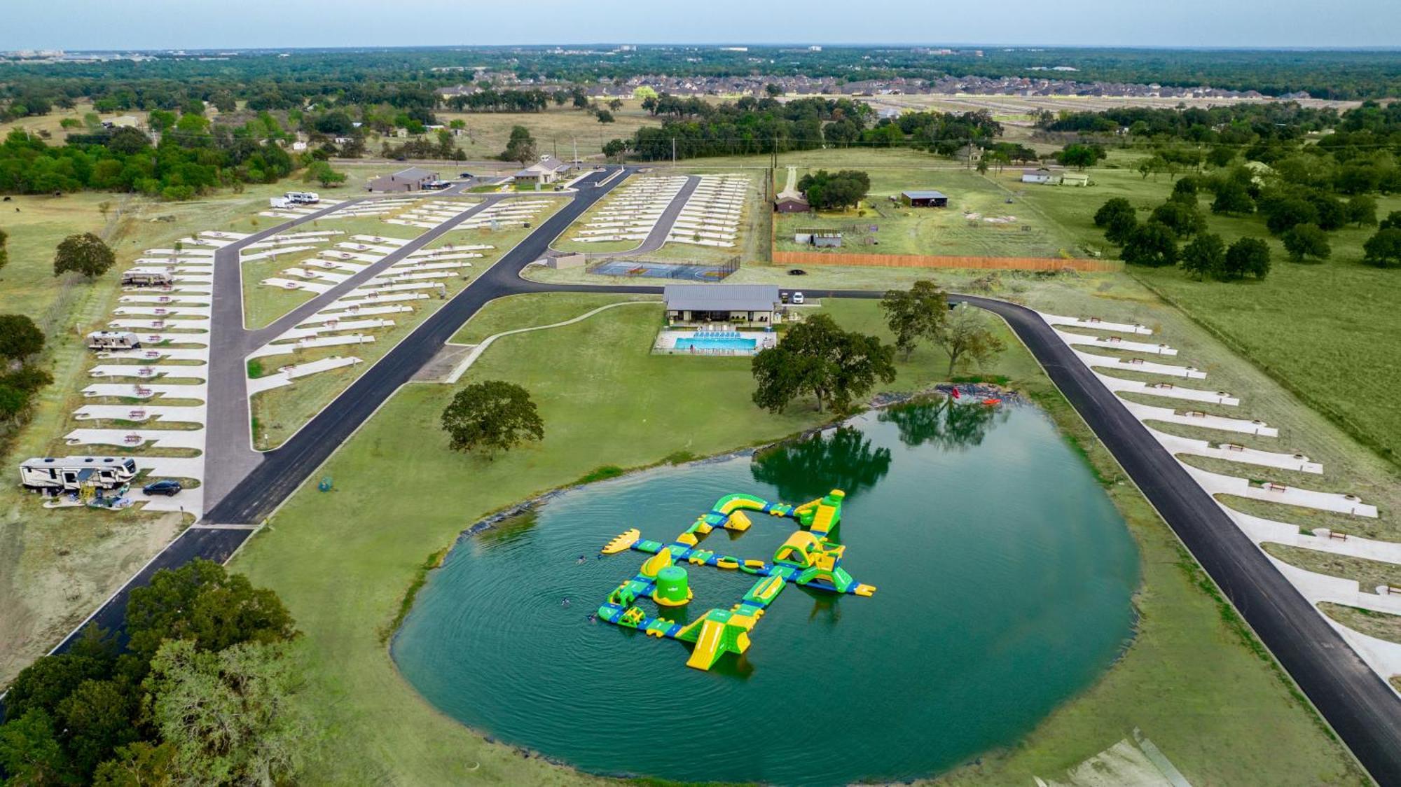 Great Escapes Rv Resort Bryan College Station 外观 照片