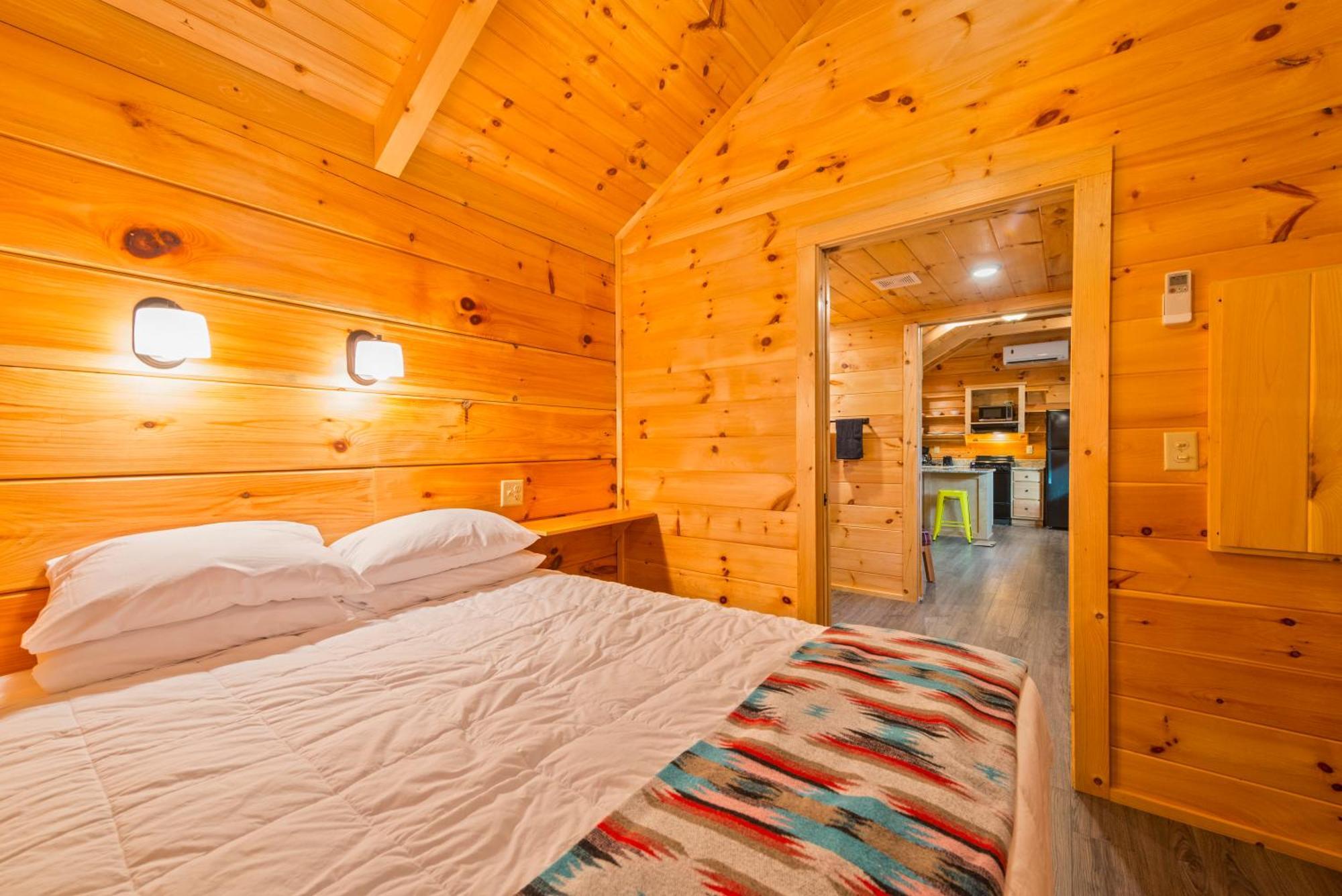 Great Escapes Rv Resort Bryan College Station 外观 照片